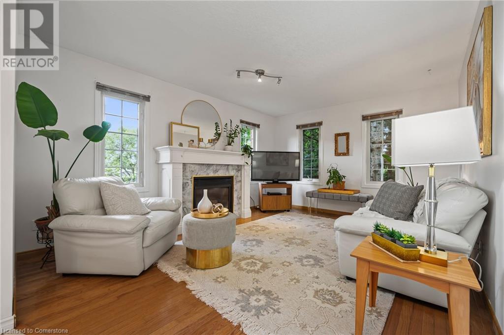Photo 35 of 444 Burnett Avenue, Cambridge ON