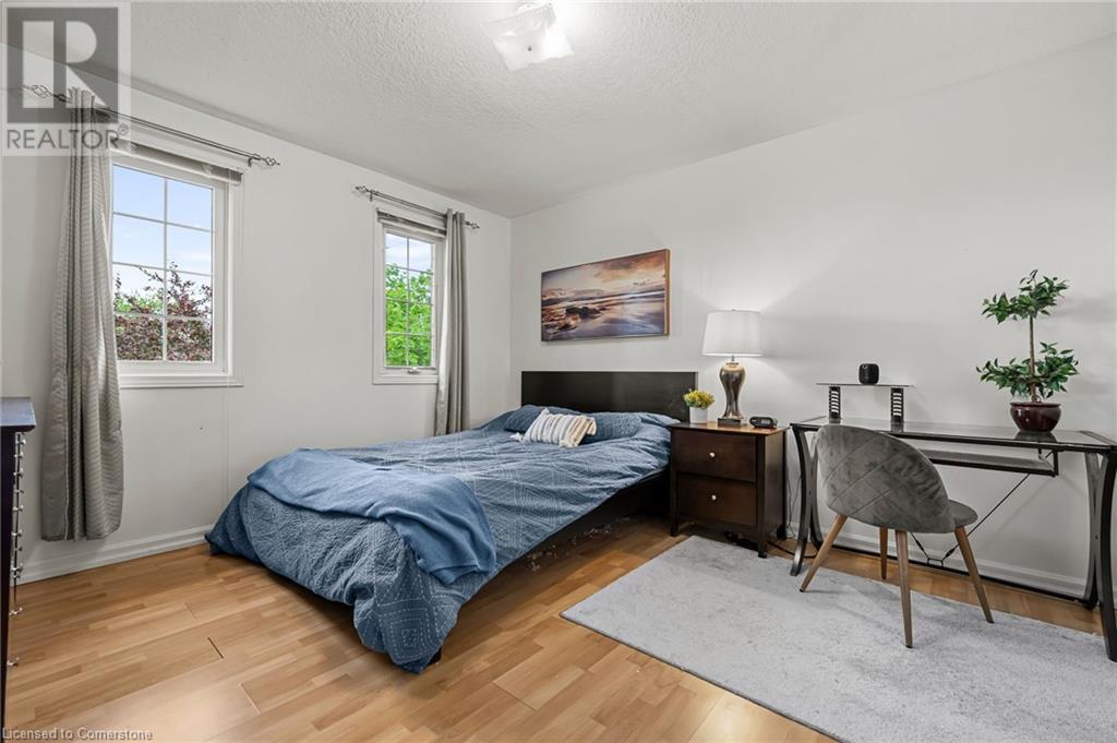 Photo 19 of 444 Burnett Avenue, Cambridge ON
