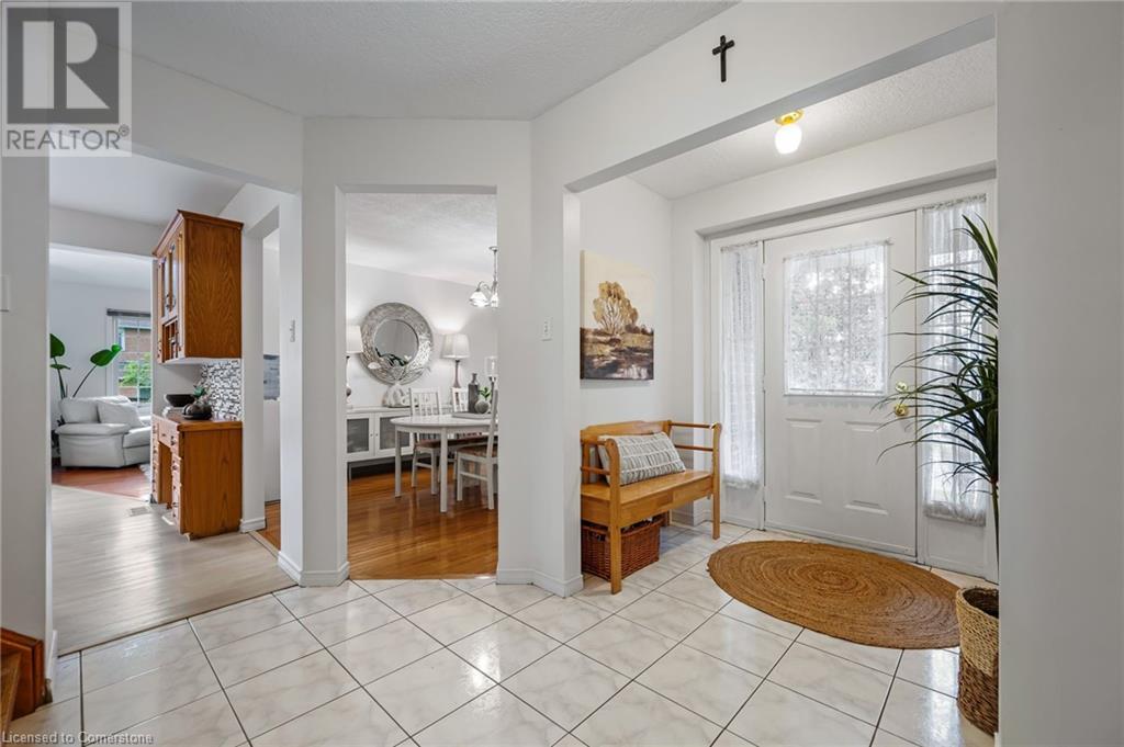 Photo 27 of 444 Burnett Avenue, Cambridge ON