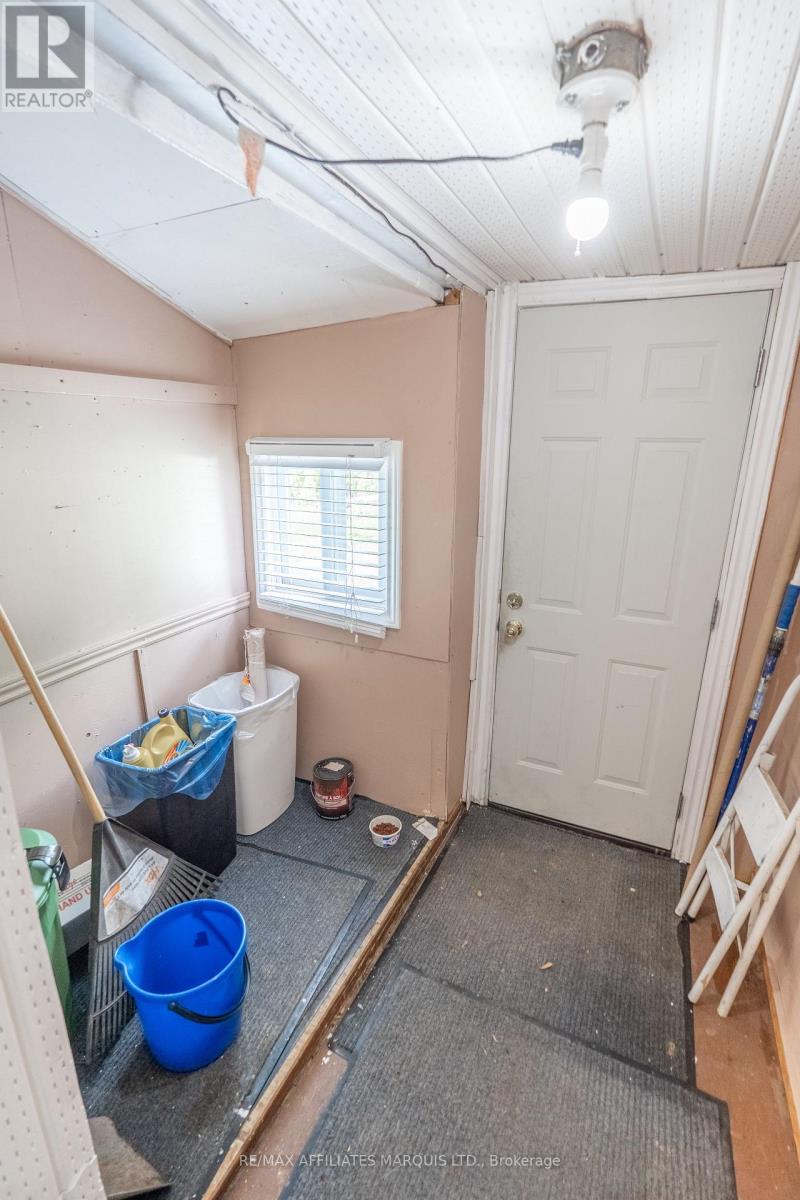 Photo 5 of 117 St Felix Street, Cornwall ON