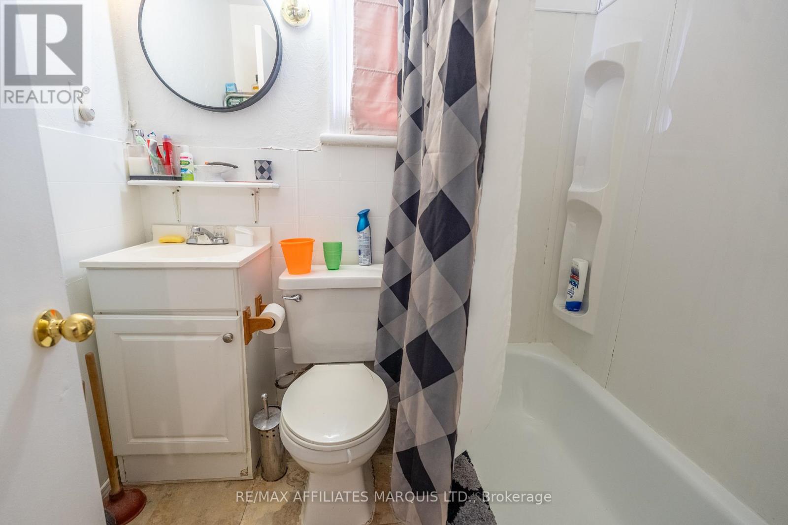 Photo 19 of 117 St Felix Street, Cornwall ON