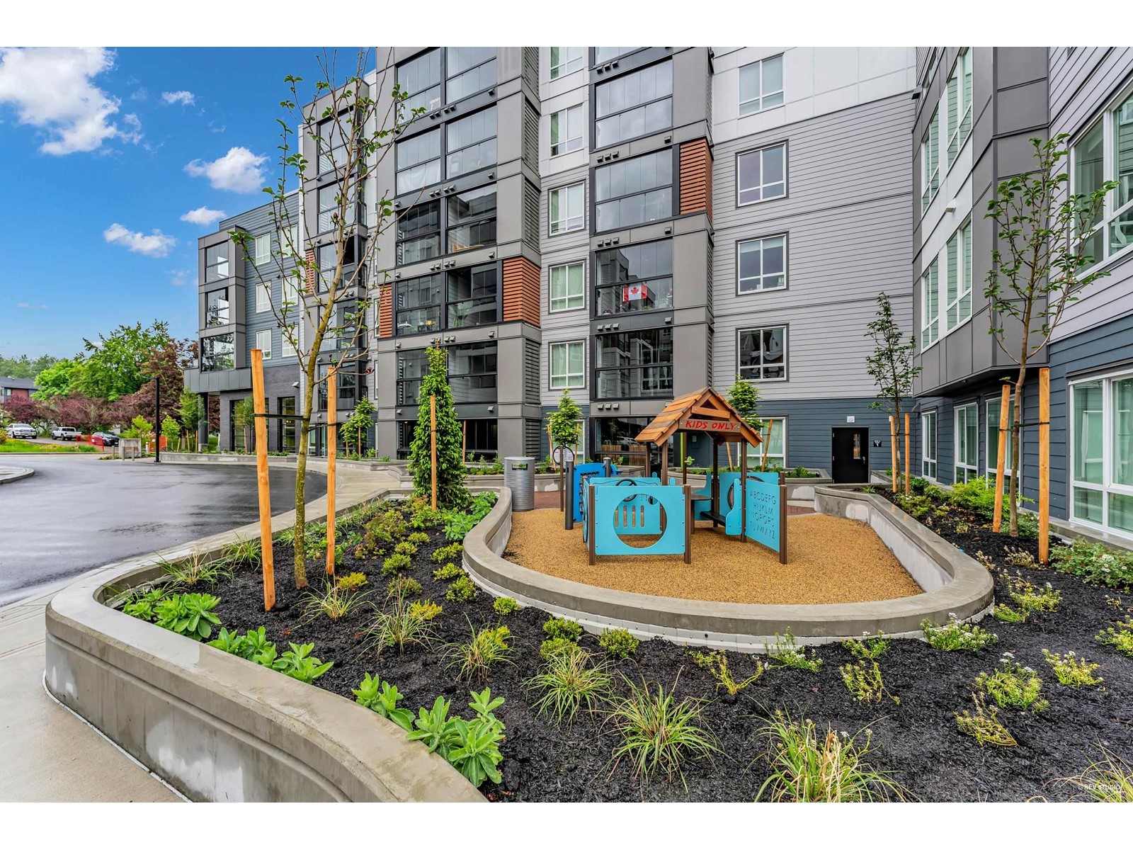 105 19953 76 AVENUE, Langley