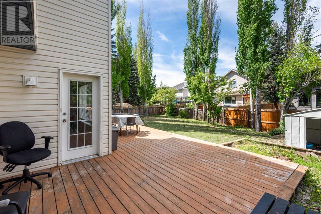 Single Family House for Sale in  Mt Selkirk Place SE McKenzie Lake Calgary 