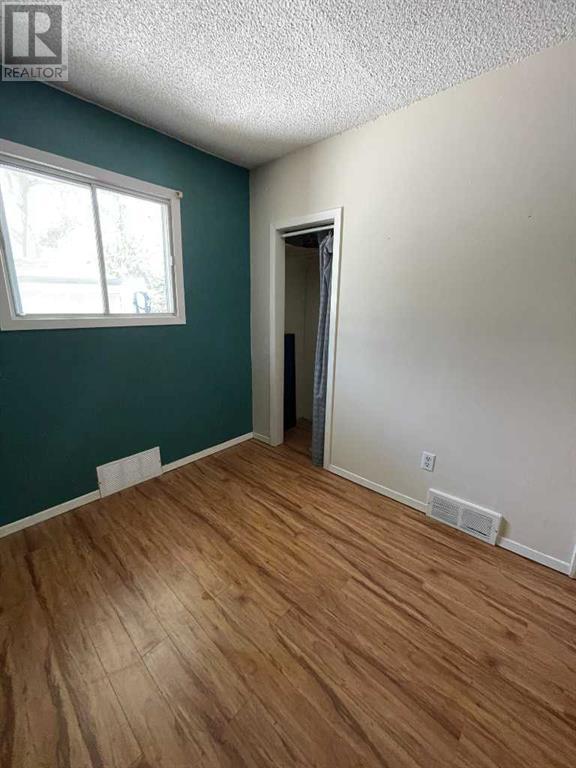 Single Family House Bungalow for Sale in   Avenue NW Montgomery Calgary 