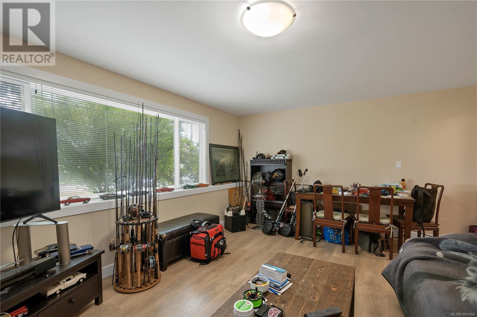 Photo 30 of 90 Thulin St, Campbell River BC