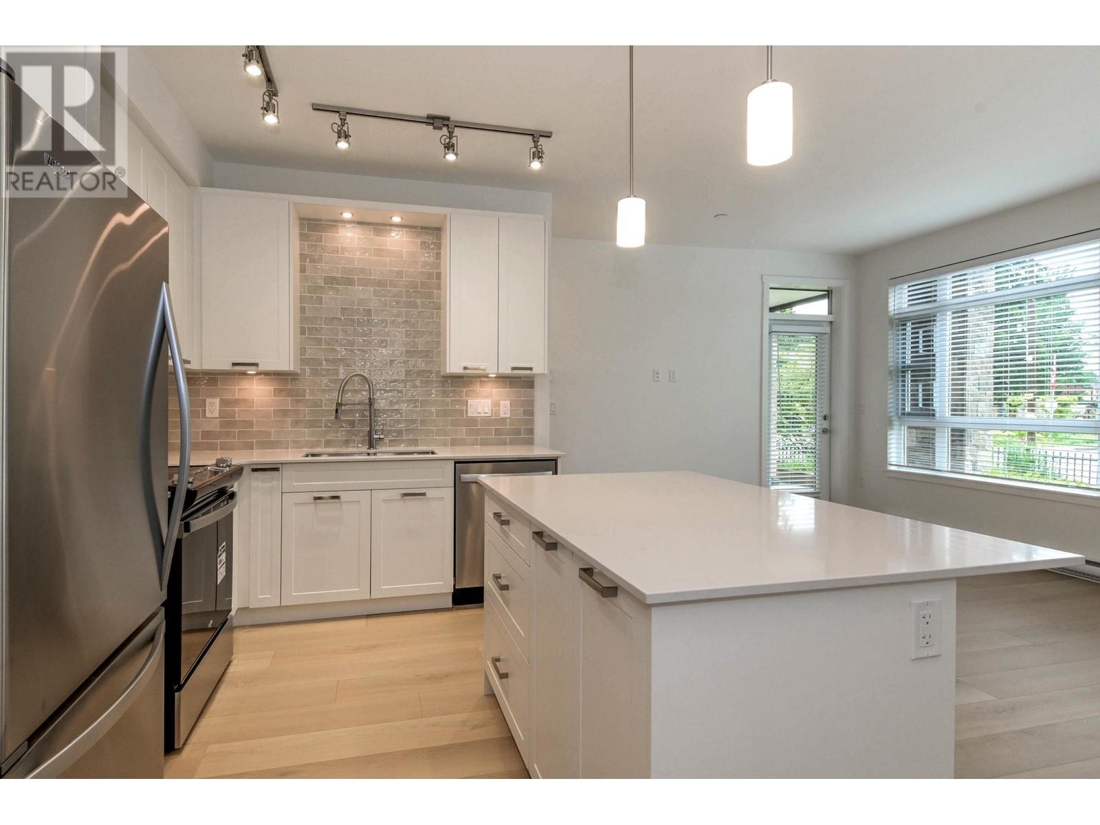 113 22562 121 AVENUE, Maple Ridge