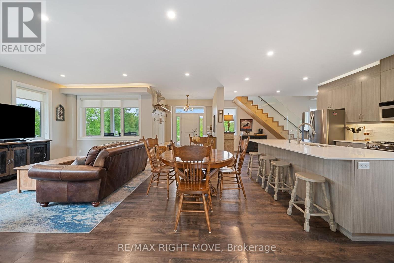 Photo 1 of 1432 Honey Harbour Road, Georgian Bay ON