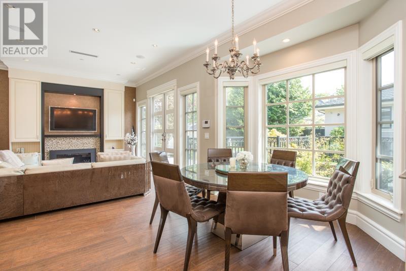 4416 W 11TH AVENUE, Vancouver