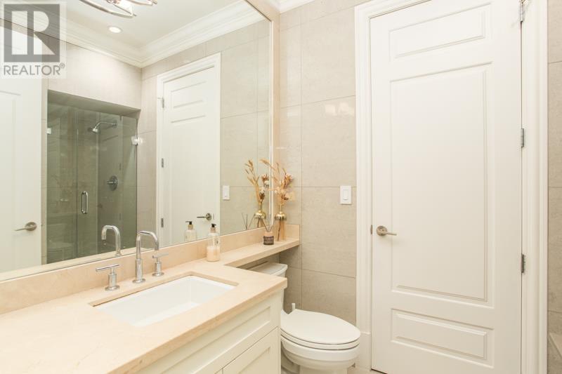 4416 W 11TH AVENUE, Vancouver