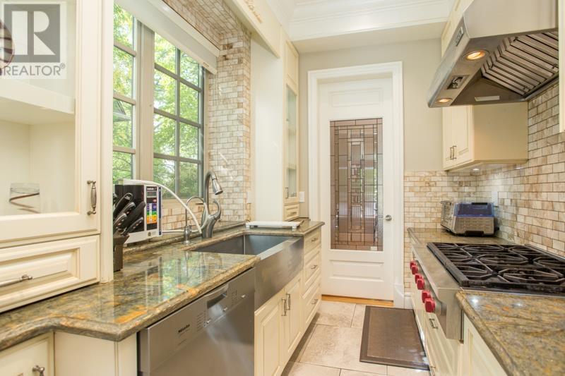 4416 W 11TH AVENUE, Vancouver
