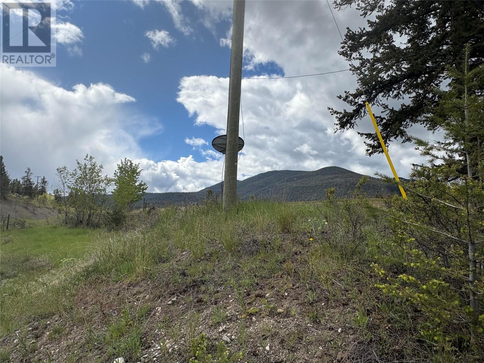 Photo 17 of 1120 Cariboo Highway, Clinton BC