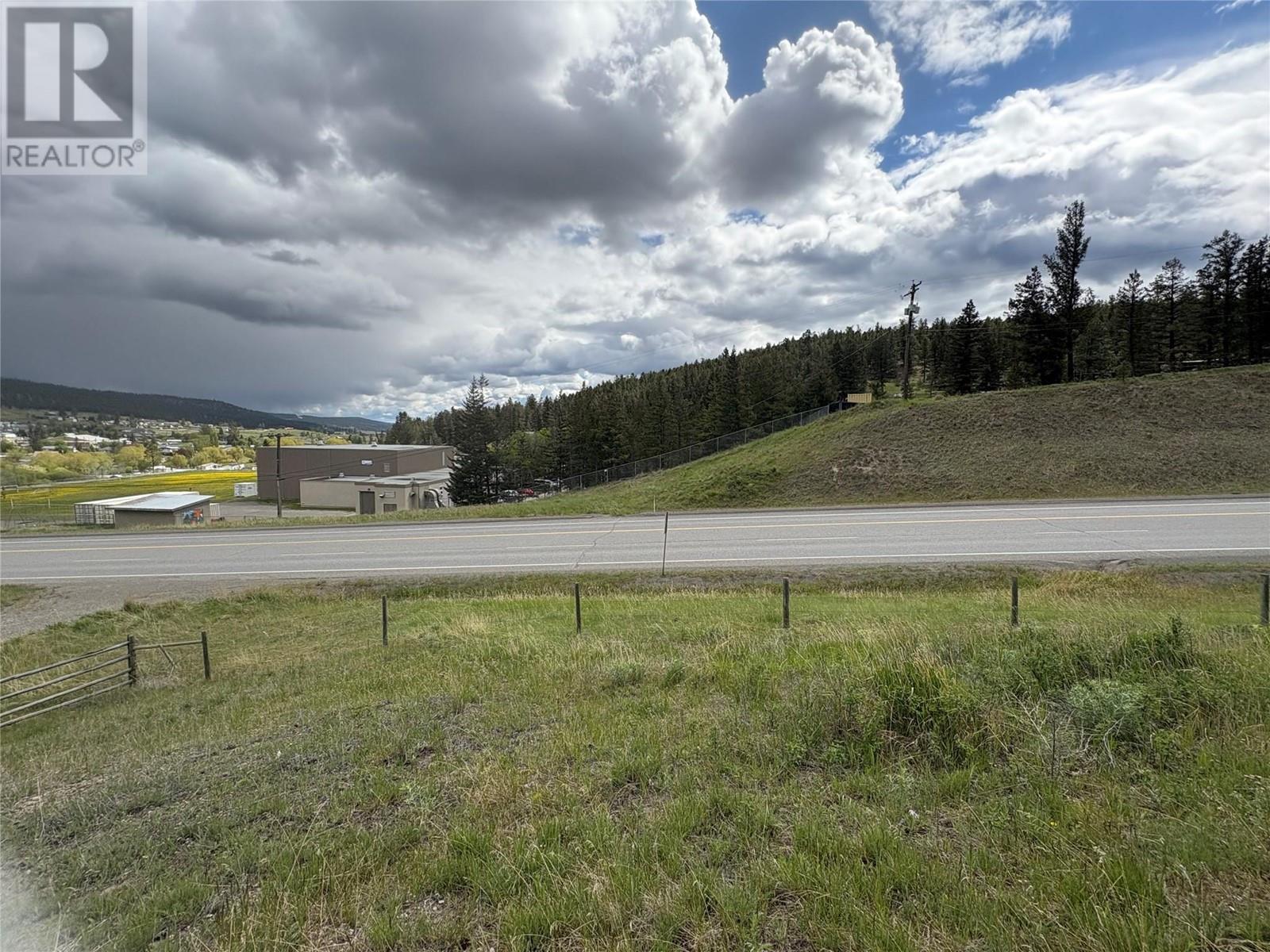 Photo 18 of 1120 Cariboo Highway, Clinton BC