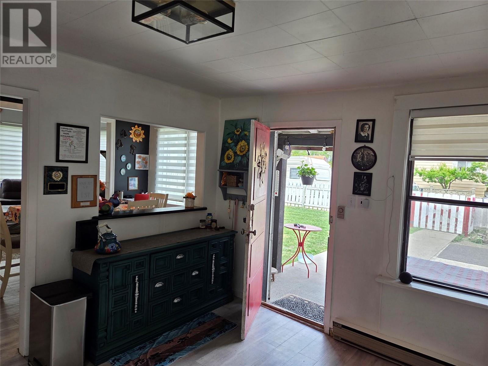 Photo 14 of 529 6th Avenue, Keremeos BC
