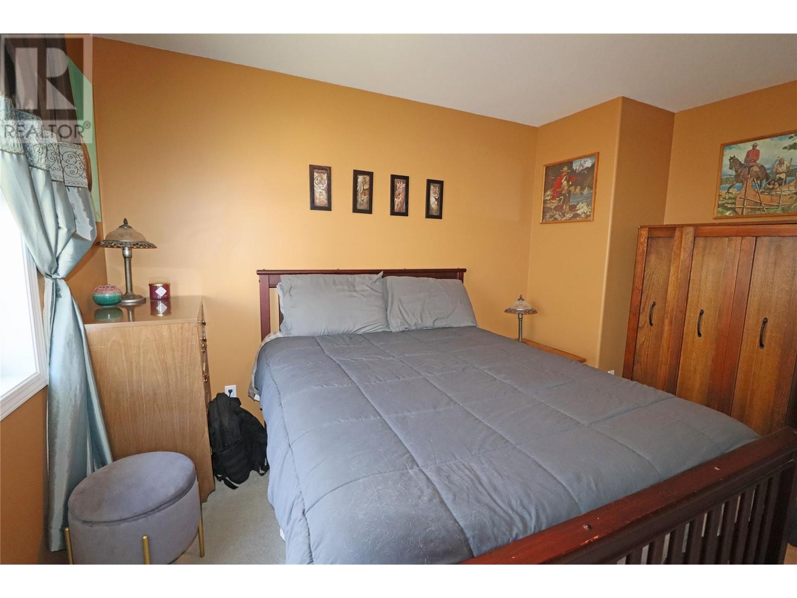 2160 BRYCEN Place, Grand Forks