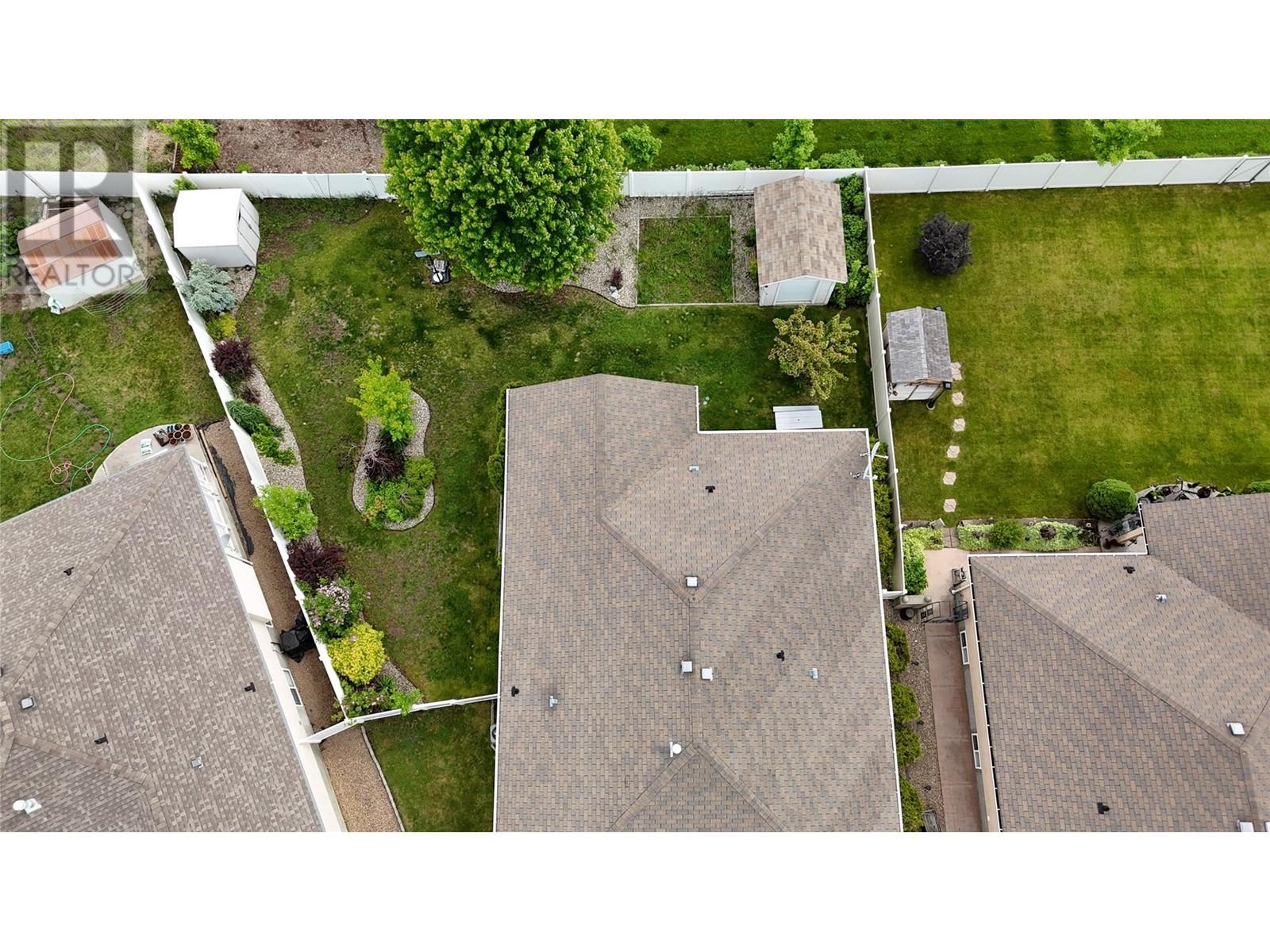 2160 BRYCEN Place, Grand Forks