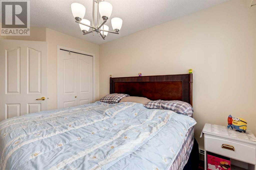 Single Family House for Sale in   Somervale Court SW Somerset Calgary 