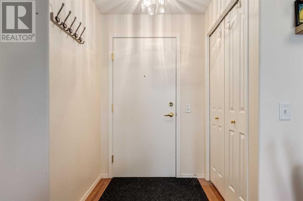 Single Family House for Sale in   Somervale Court SW Somerset Calgary 