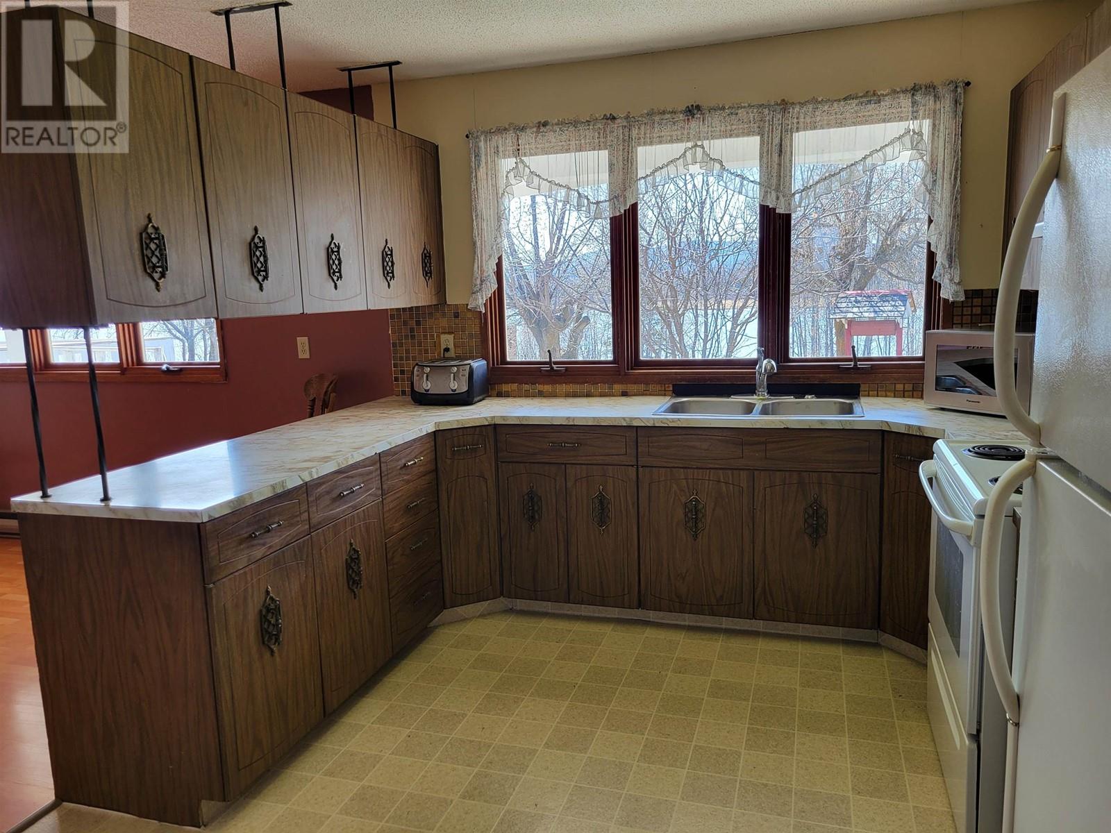 20624 KENNY DAM ROAD, Vanderhoof