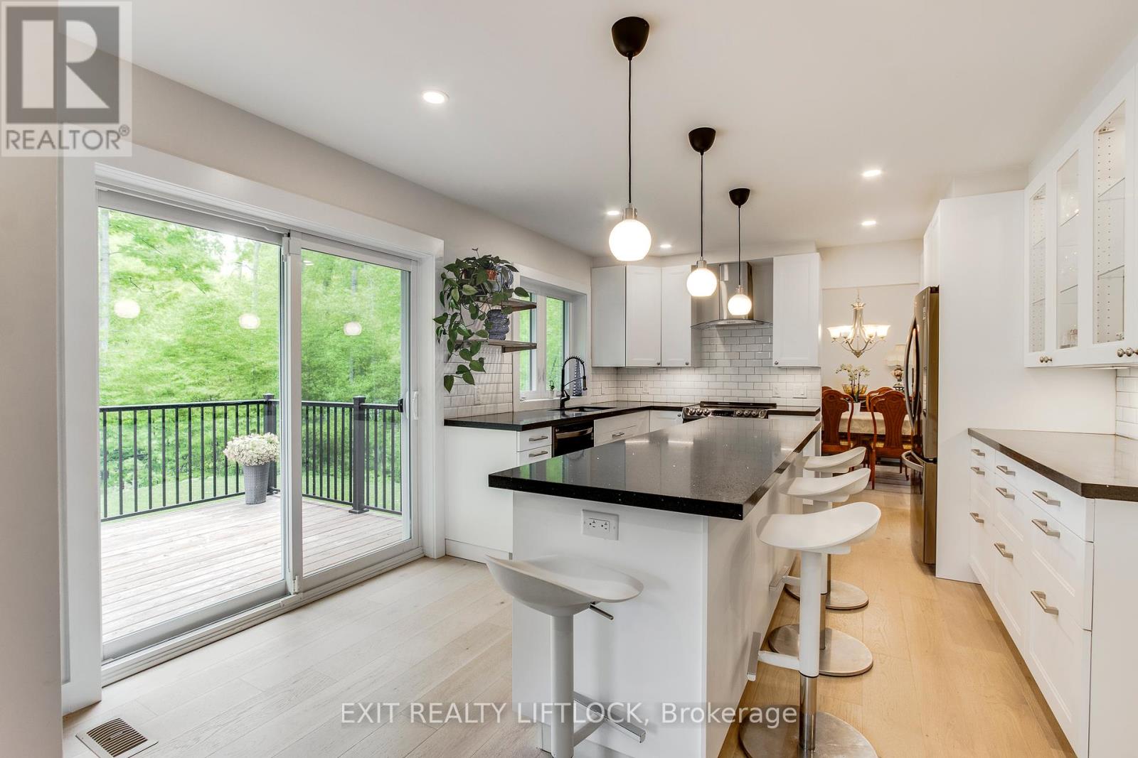 Photo 19 of 77 Polish Avenue, Penetanguishene ON