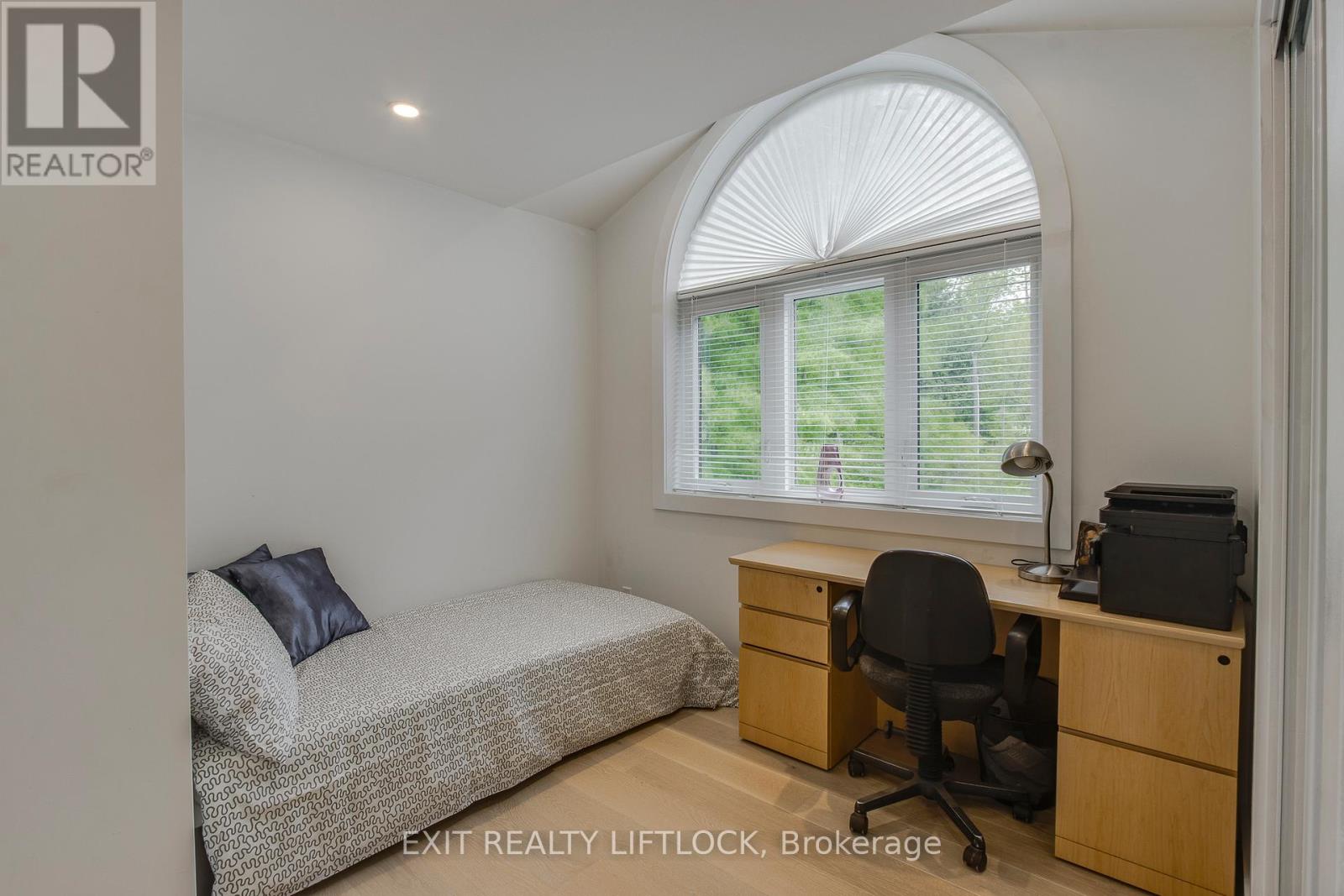Photo 48 of 77 Polish Avenue, Penetanguishene ON