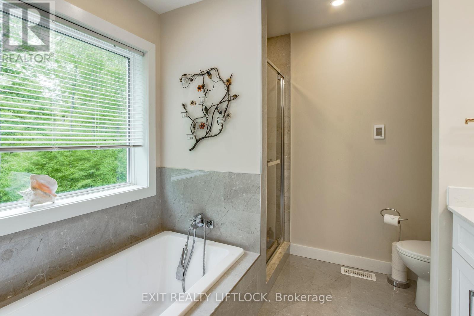 Photo 35 of 77 Polish Avenue, Penetanguishene ON
