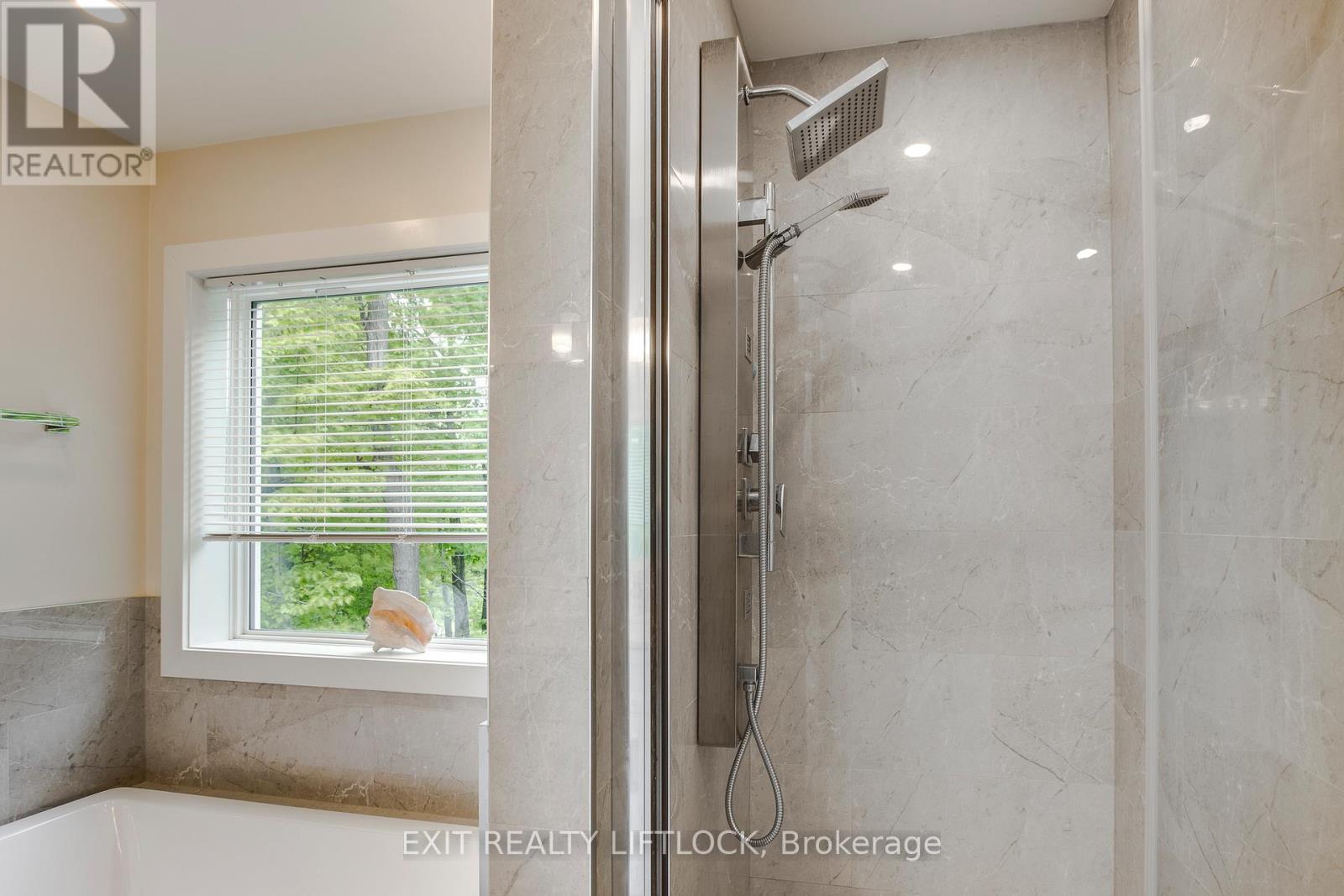 Photo 27 of 77 Polish Avenue, Penetanguishene ON