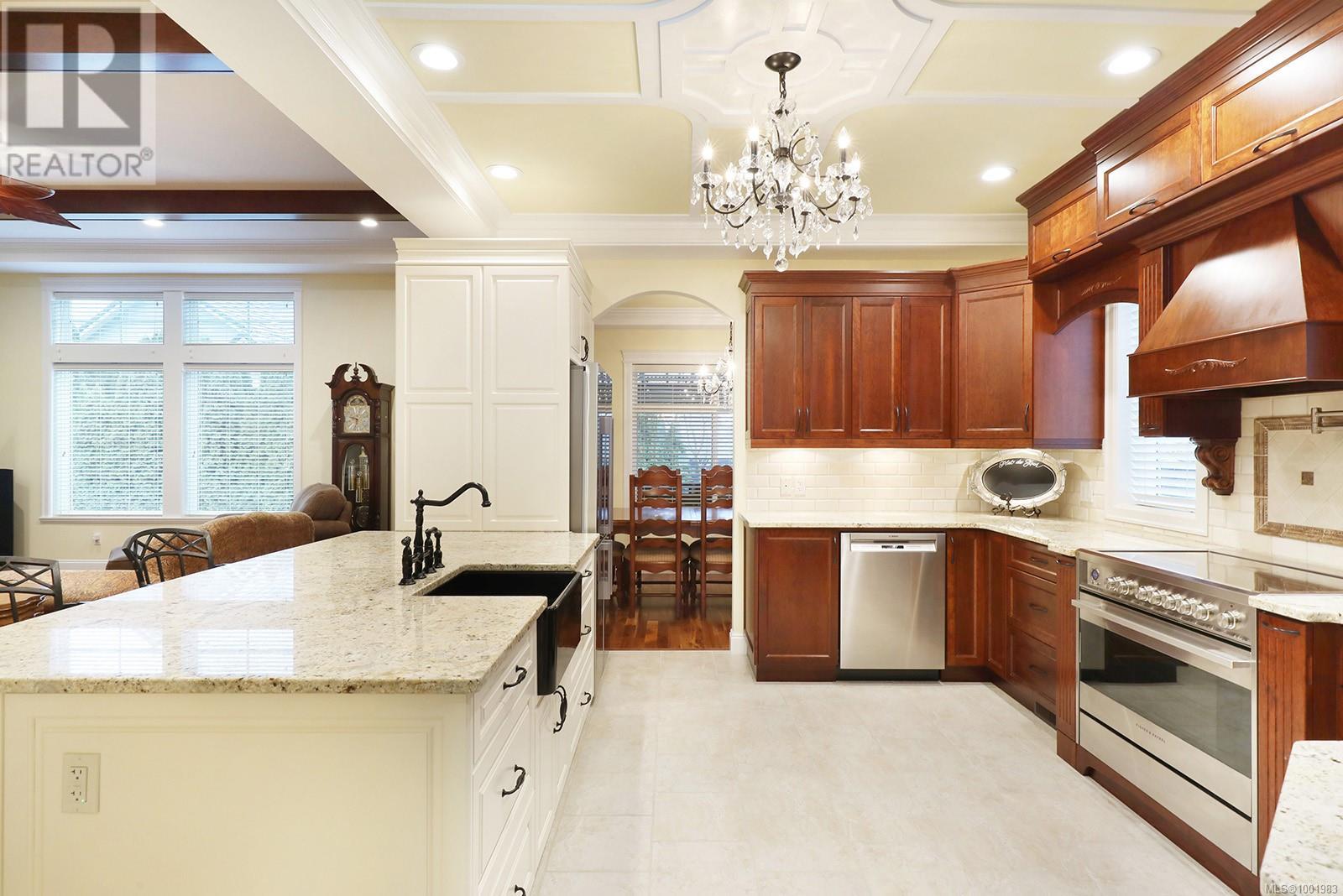 1413 CROWN ISLE DR - Image 16