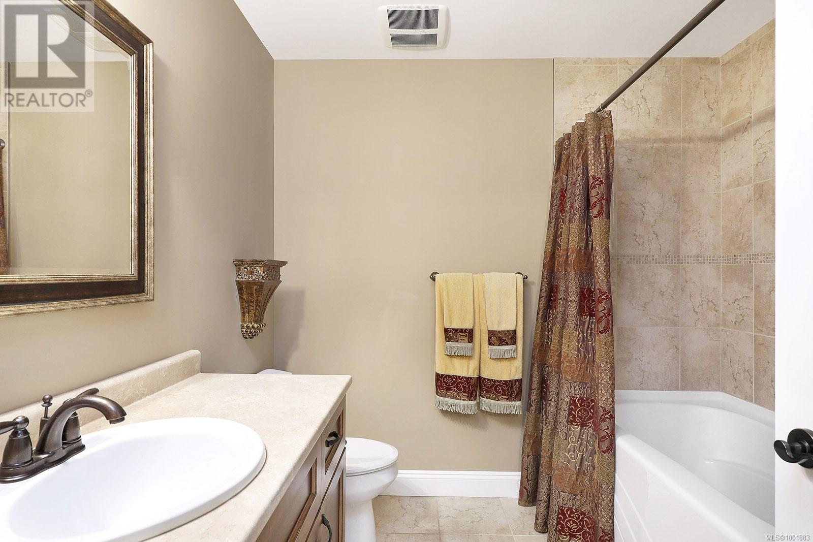 1413 CROWN ISLE DR - Image 38