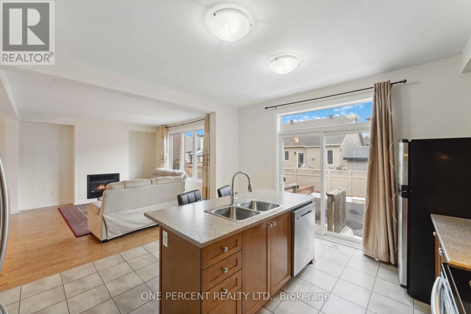 Photo 38 of 552 Genevriers Street, Ottawa ON