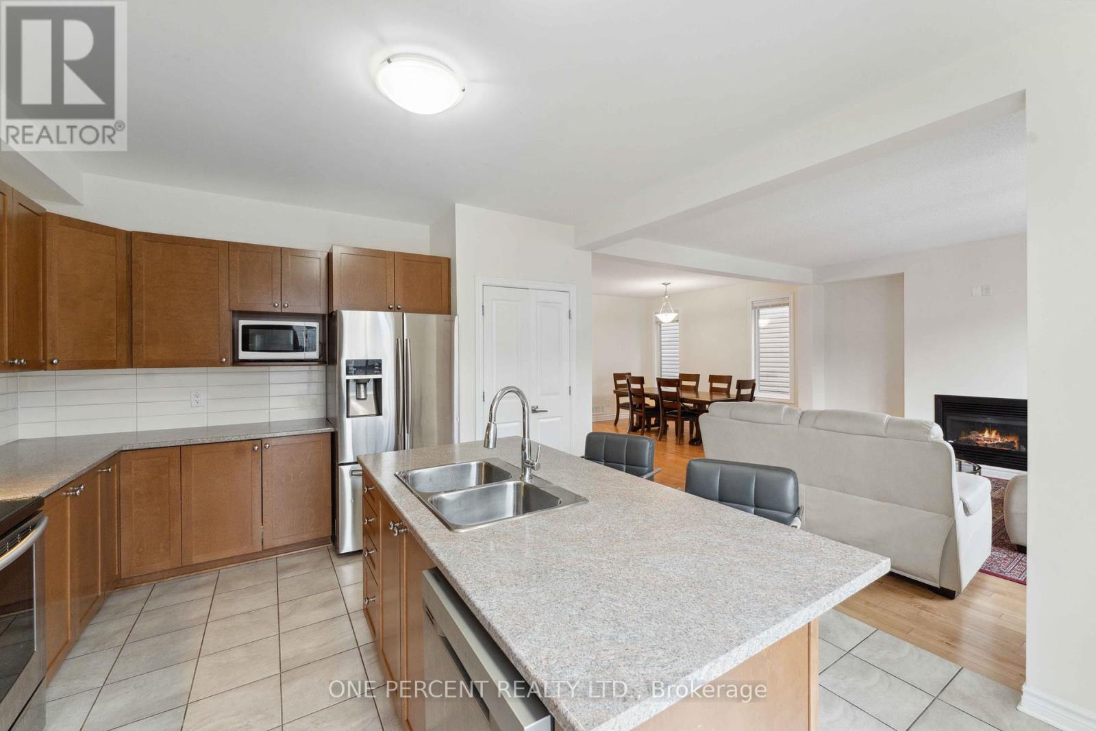 Photo 19 of 552 Genevriers Street, Ottawa ON
