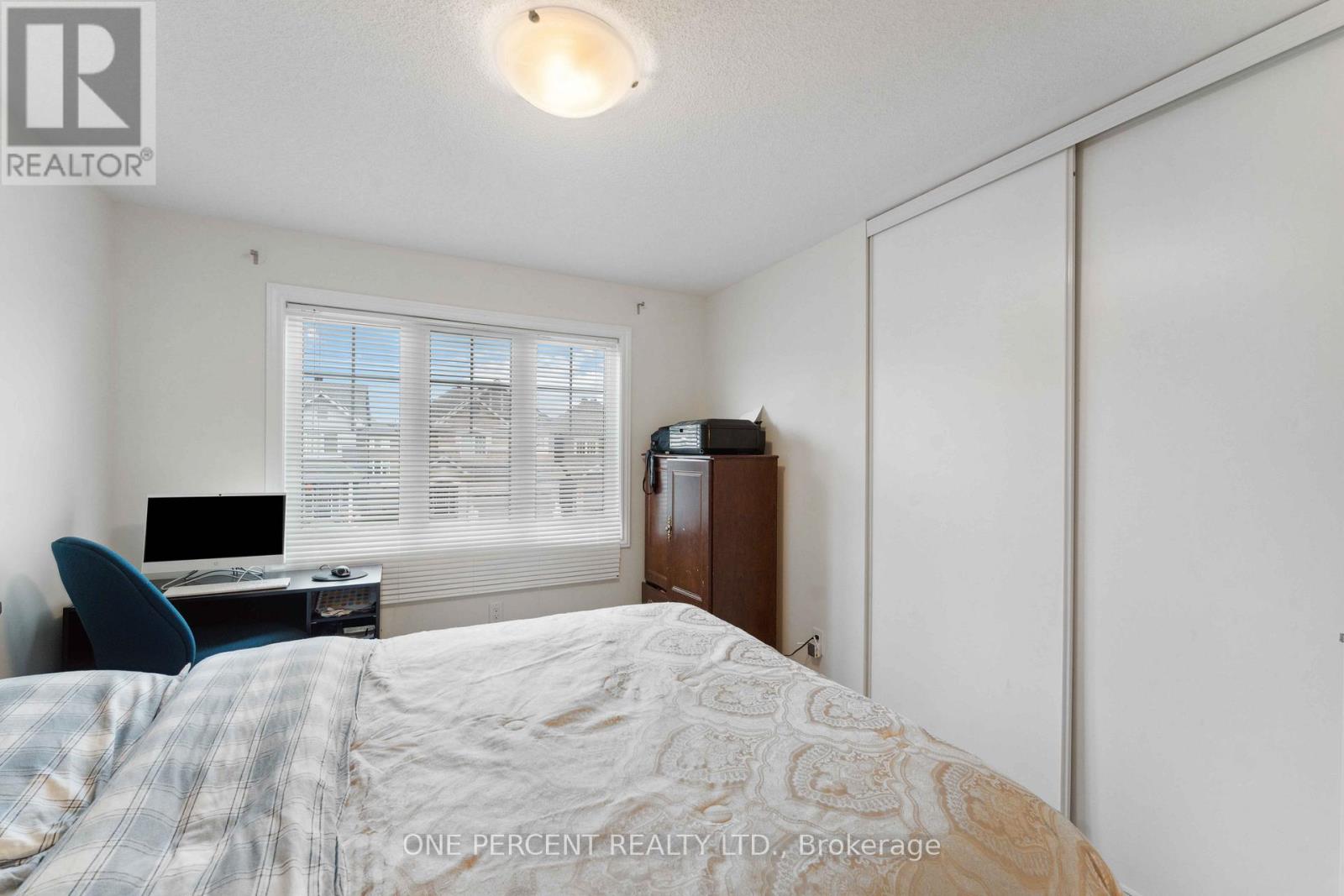 Photo 10 of 552 Genevriers Street, Ottawa ON