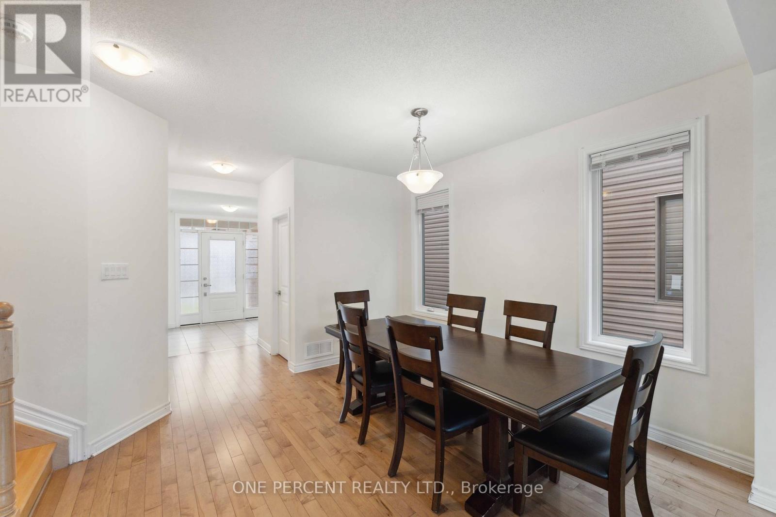 Photo 8 of 552 Genevriers Street, Ottawa ON