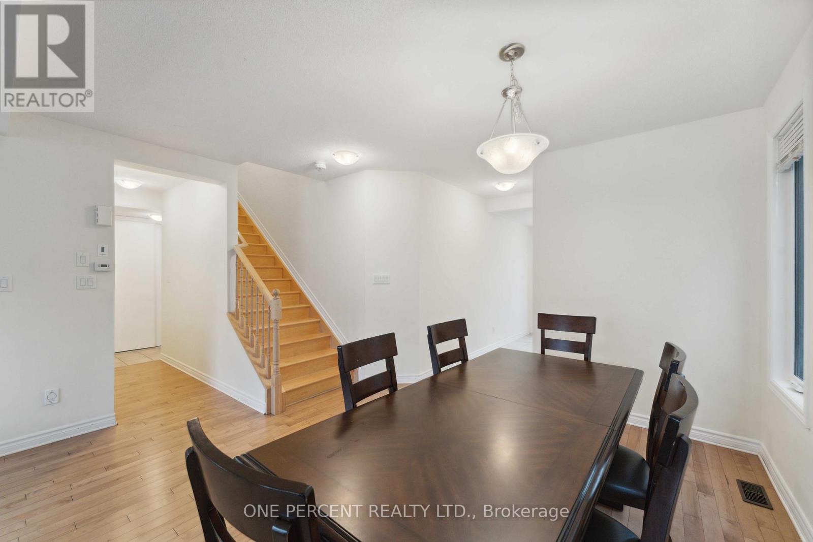 Photo 37 of 552 Genevriers Street, Ottawa ON