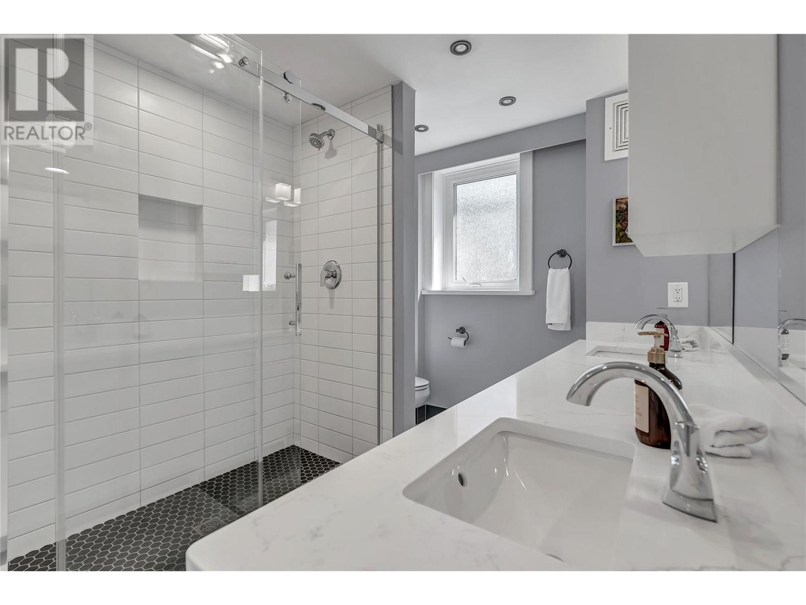 2205 Naramata Road, Naramata