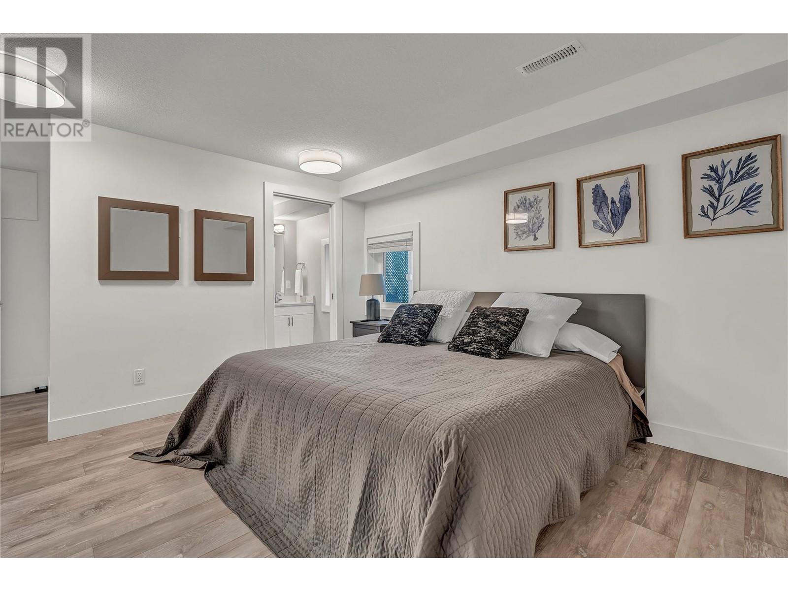2205 Naramata Road, Naramata