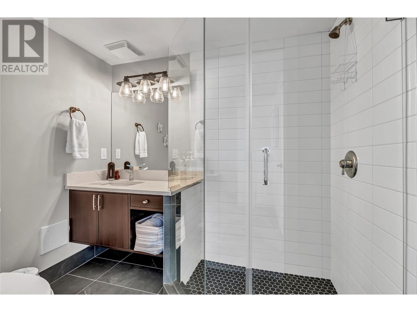 2205 Naramata Road, Naramata