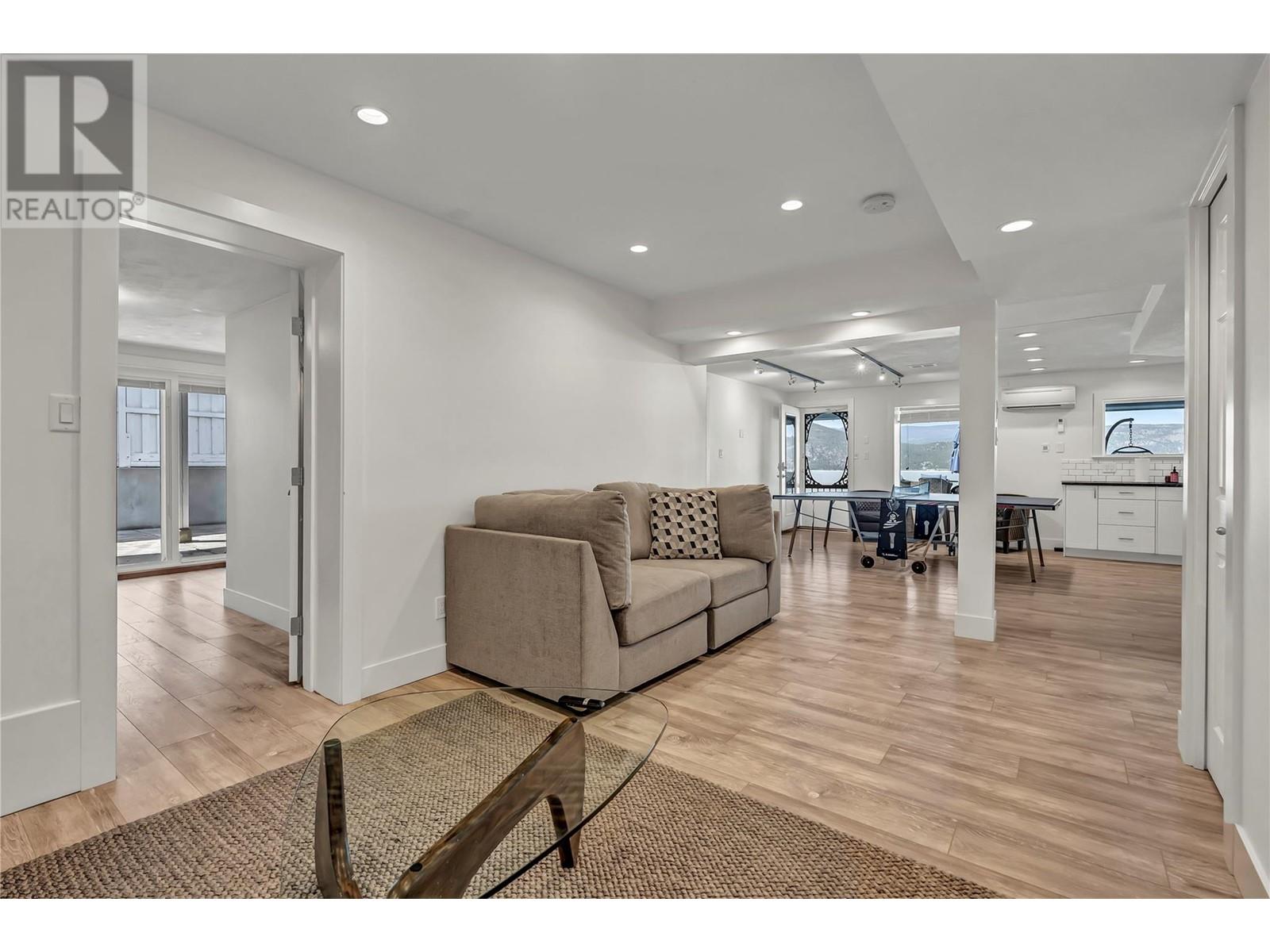 2205 Naramata Road, Naramata