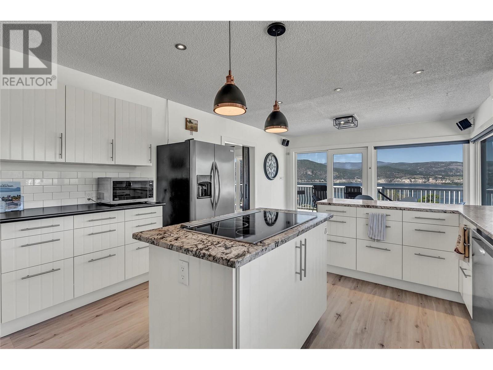 2205 Naramata Road, Naramata