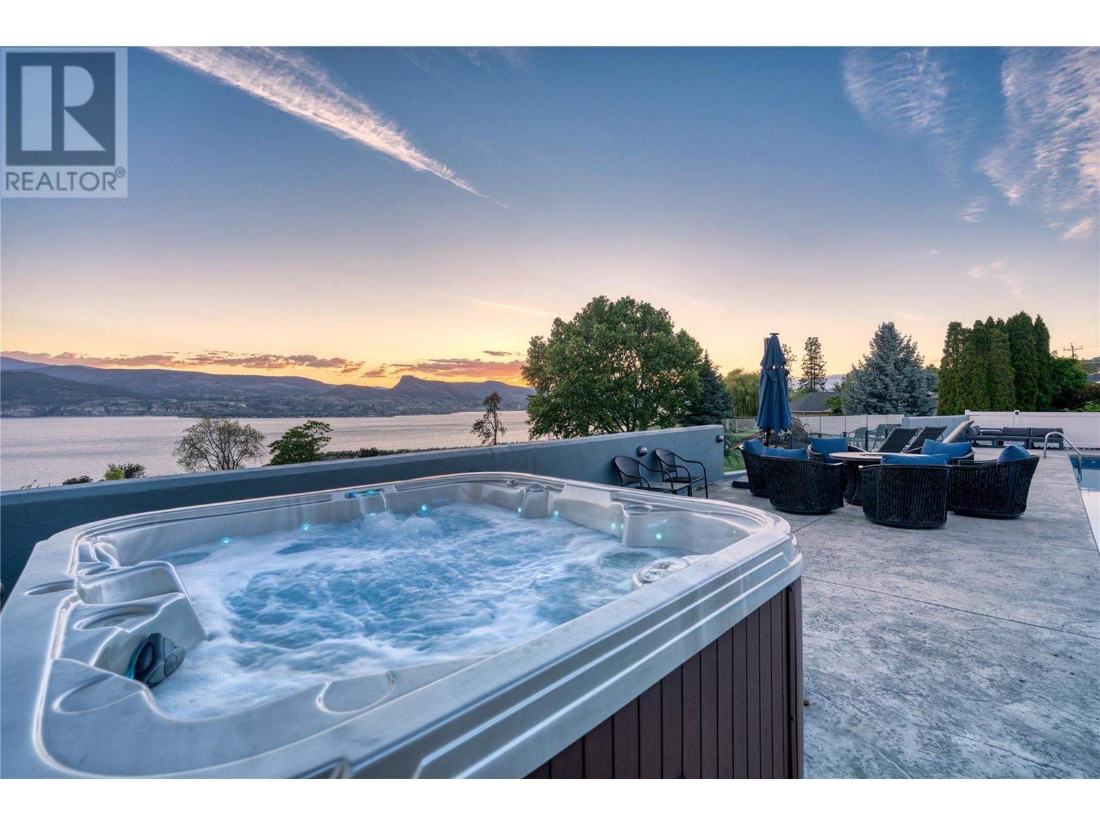 2205 Naramata Road, Naramata