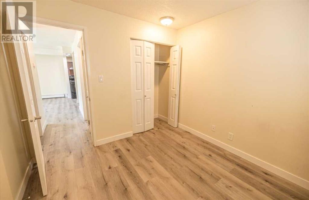 Single Family House for Sale in    Avenue SW Sunalta Calgary 