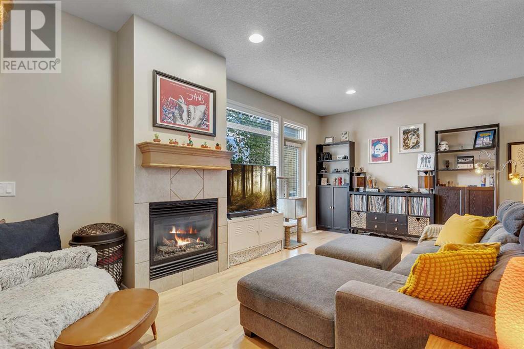 Single Family House for Sale in   Avenue NE Tuxedo Park Calgary 