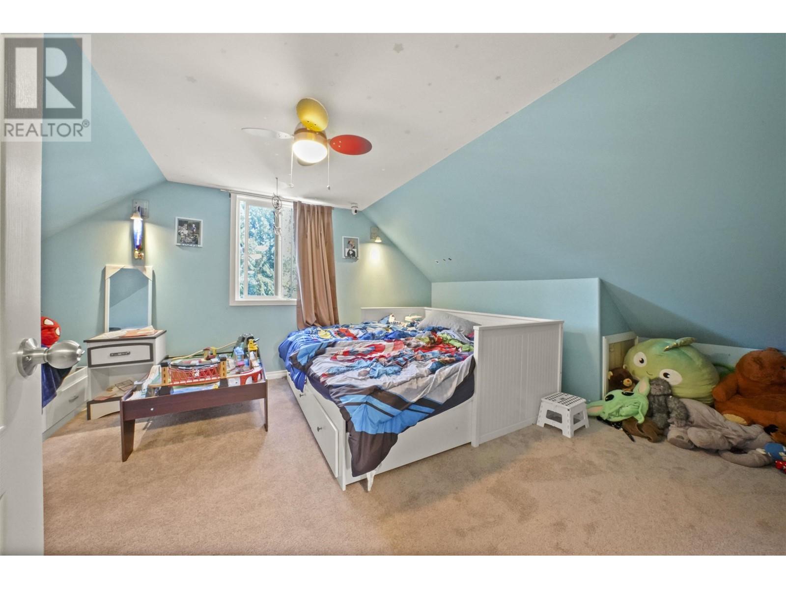 Photo 32 of 20138 Lorne Avenue, Maple Ridge BC