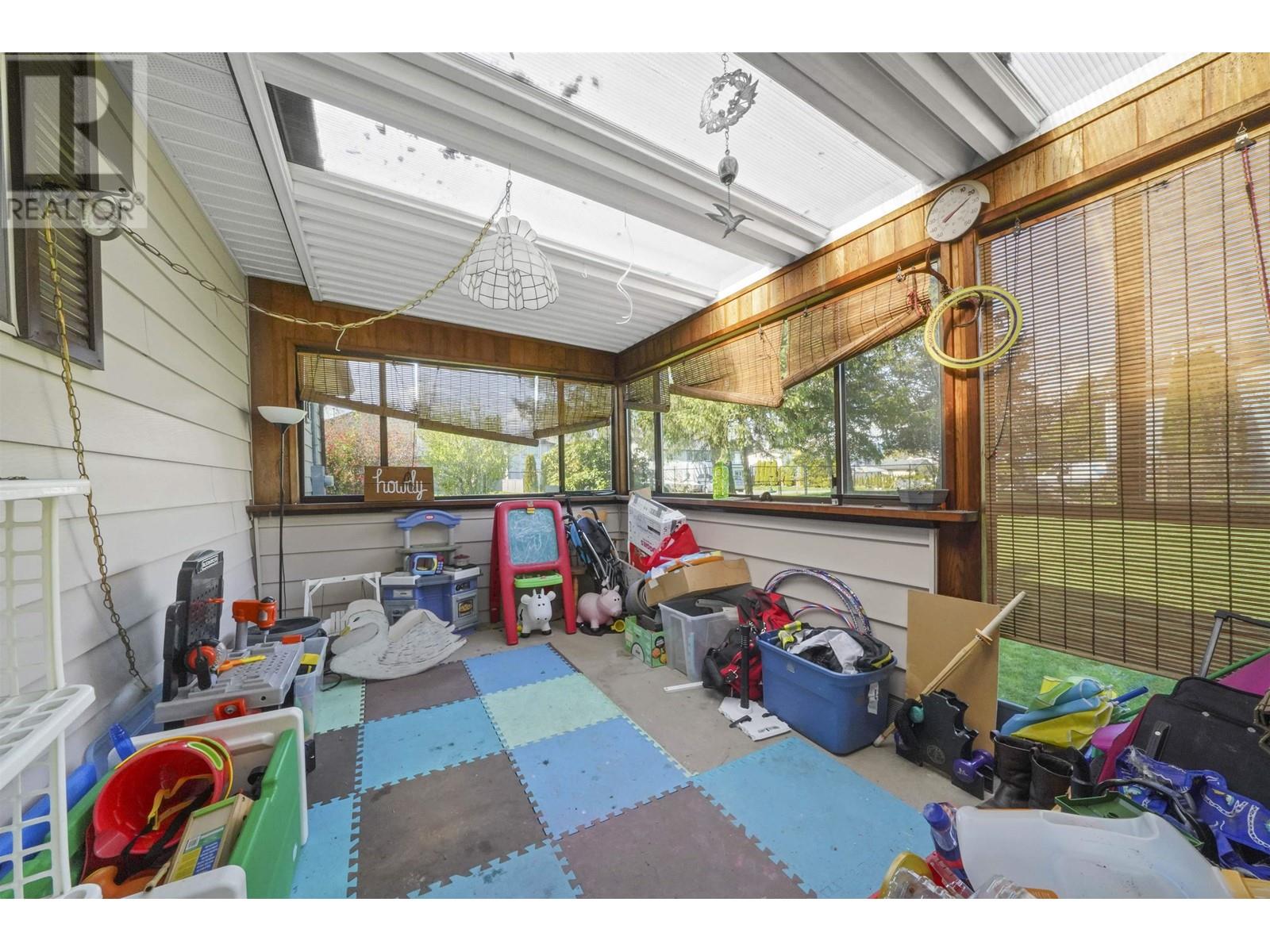 Photo 34 of 20138 Lorne Avenue, Maple Ridge BC