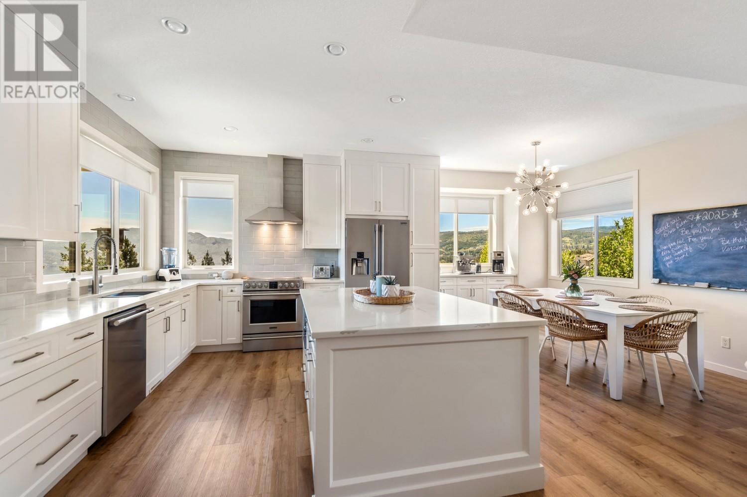  2541 Copper Ridge Drive, West Kelowna