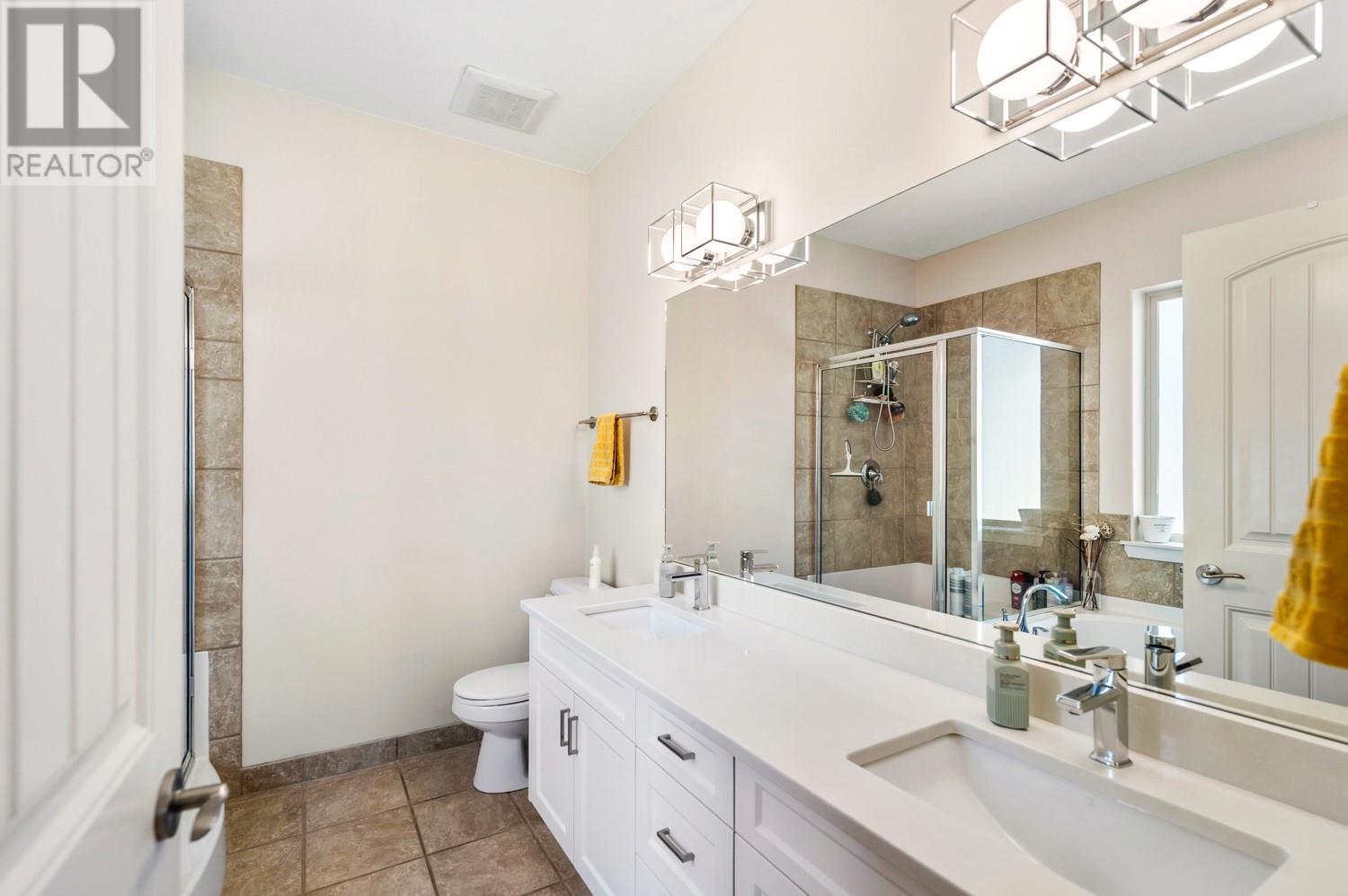  2541 Copper Ridge Drive, West Kelowna