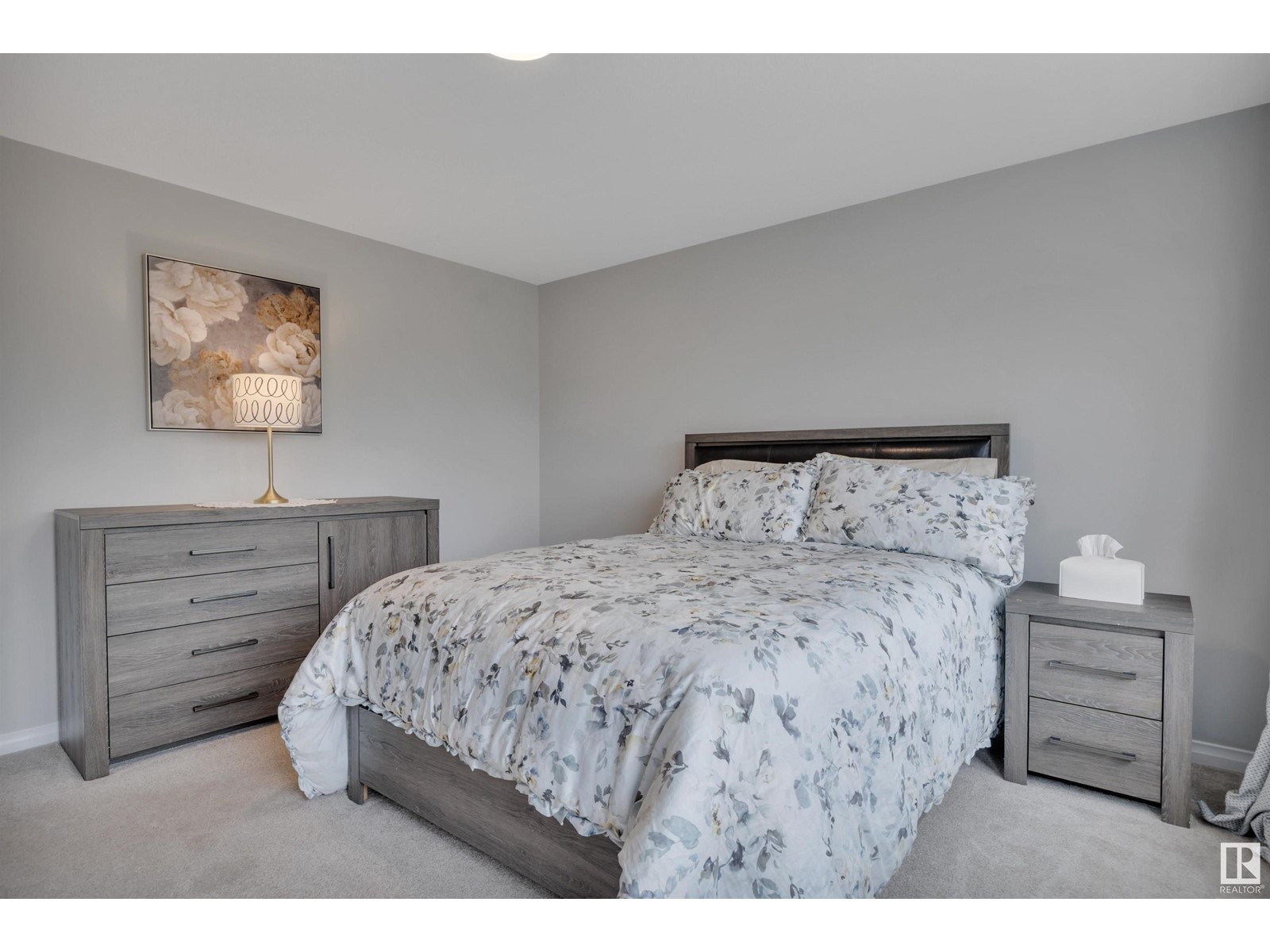 379 STOUT LN, Leduc