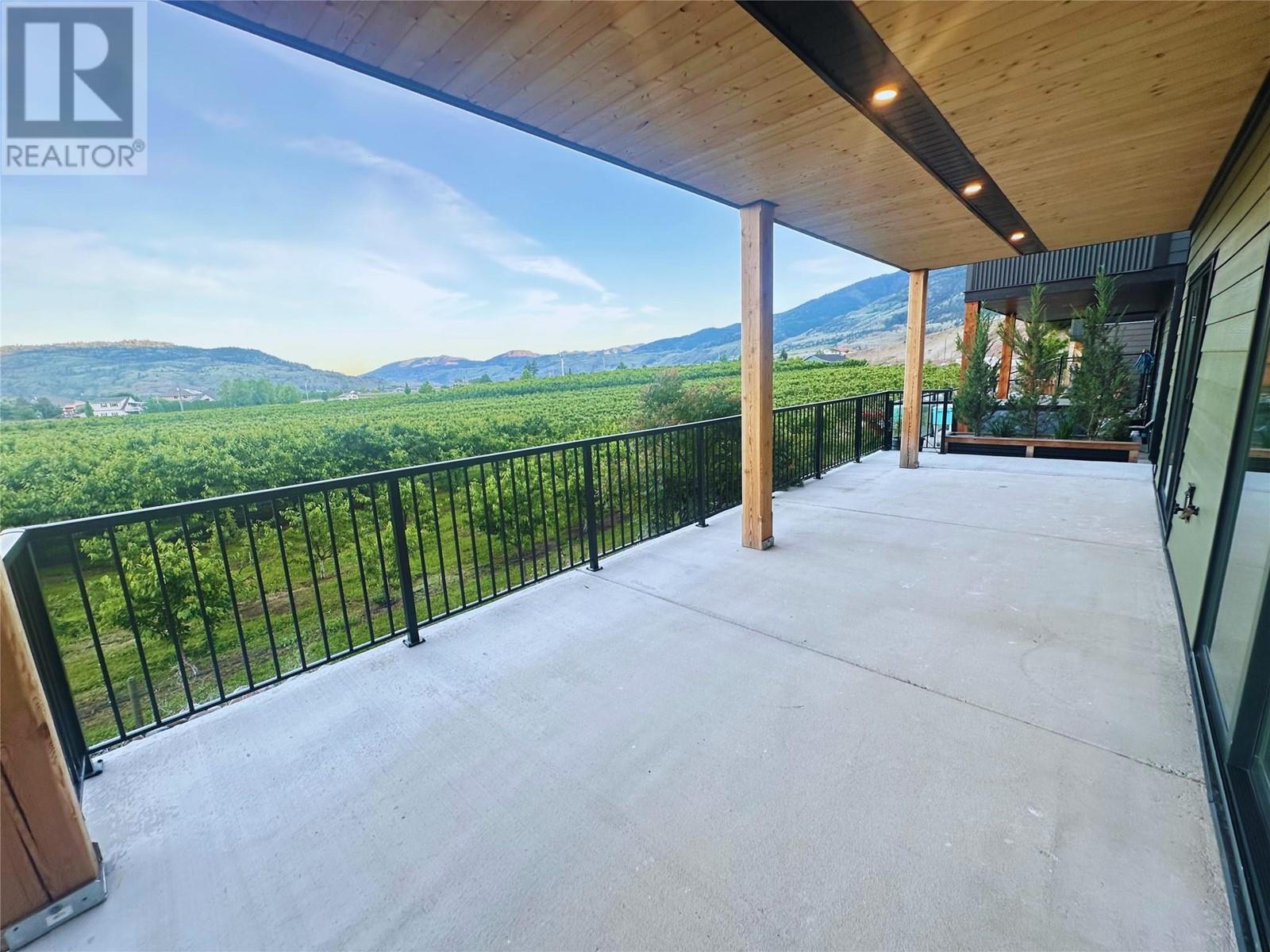  1257 Copper Road, Oliver