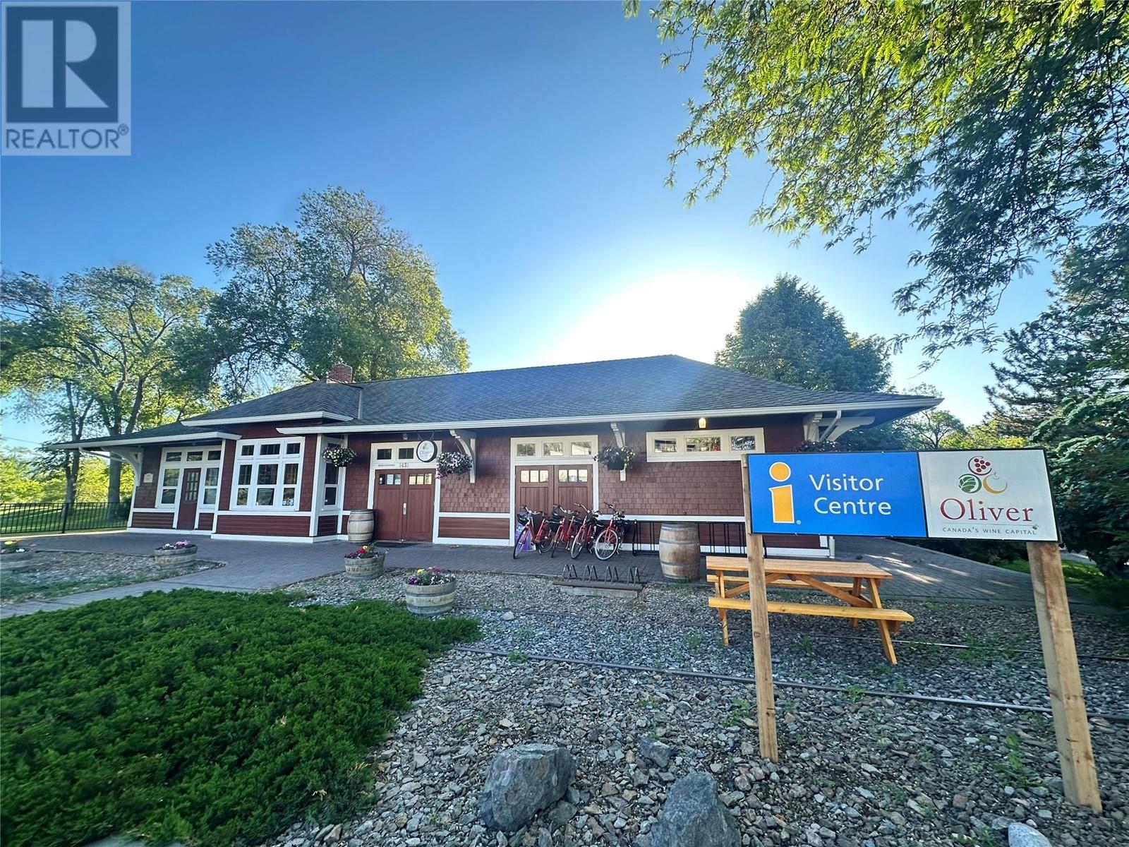  1257 Copper Road, Oliver