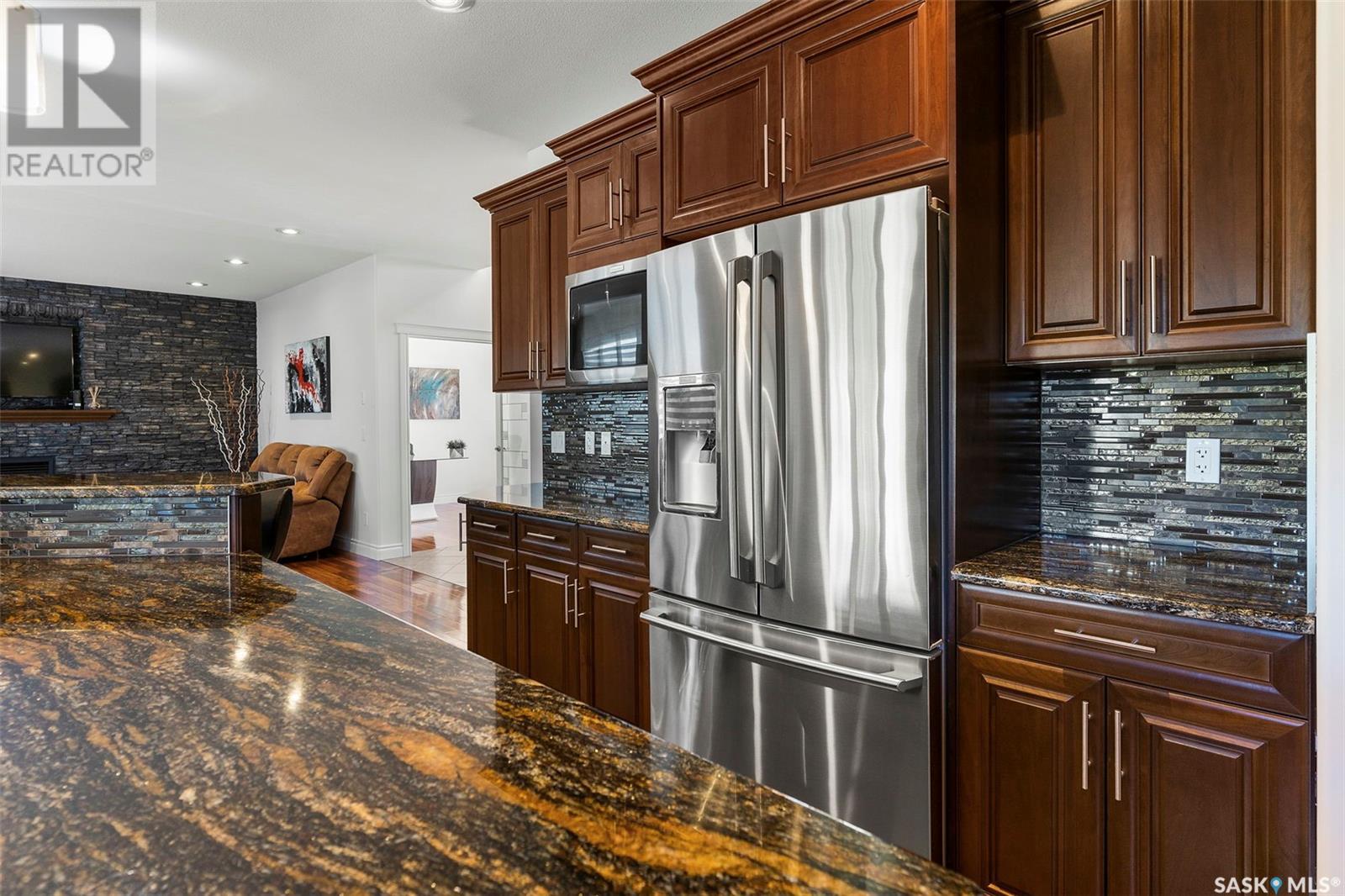 Single Family House 2 Level for Sale in  Pohorecky COURT Saskatoon 
