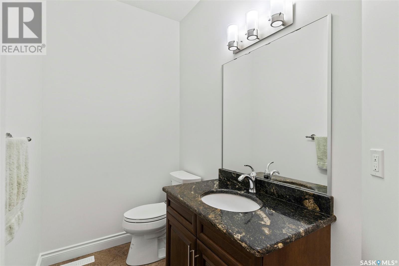 Single Family House 2 Level for Sale in  Pohorecky COURT Saskatoon 